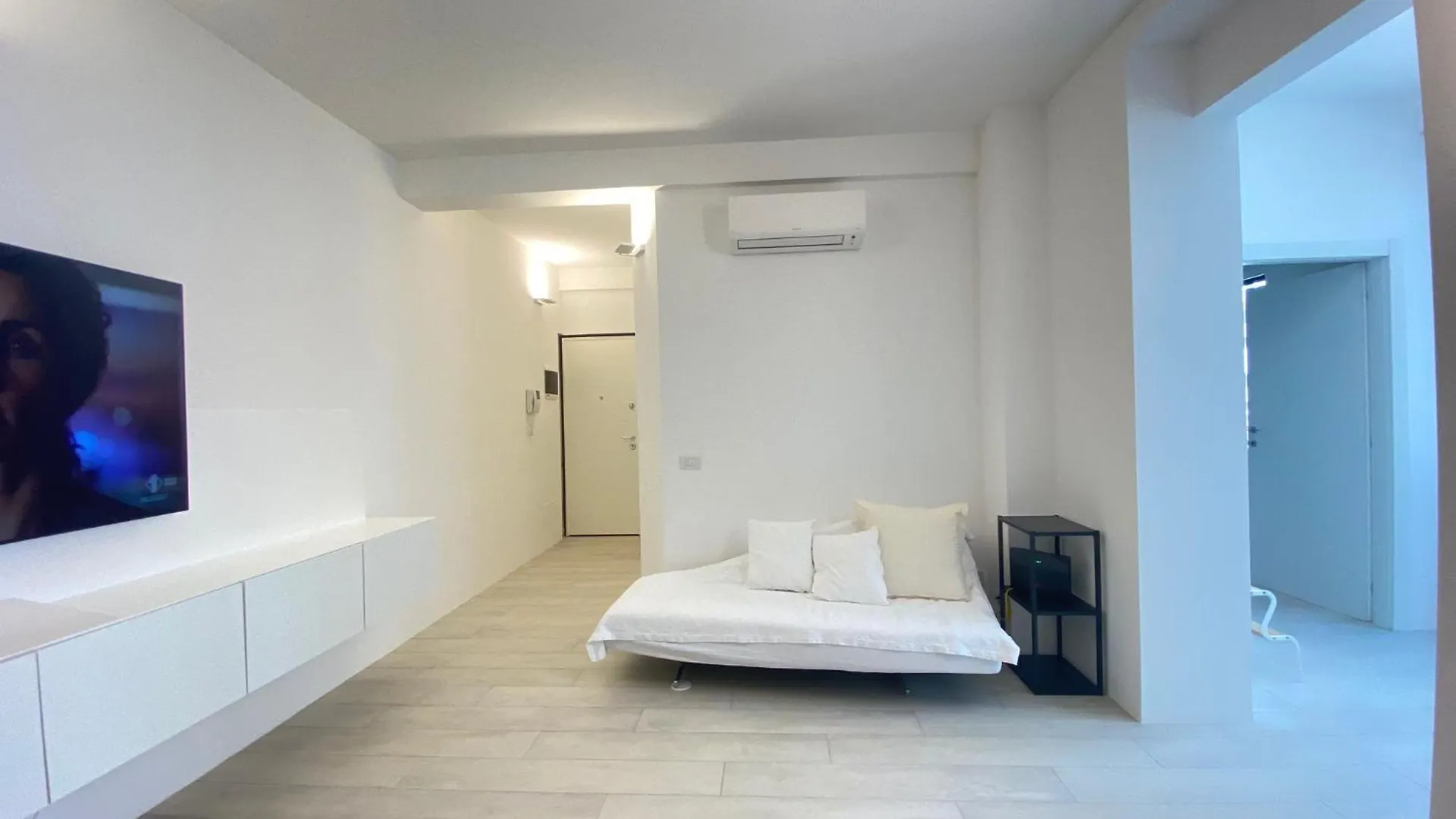 Apartment Belfiore Milan