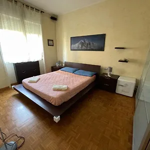  Appartamento Impeccable 3 Bedroom House Up To 6 People 10 Minutes Away From Duomo